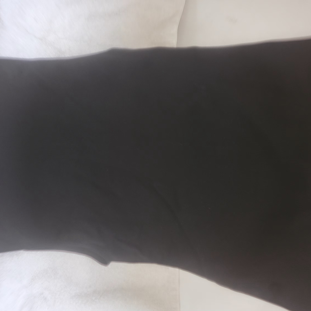 Black Sleeveless Dress